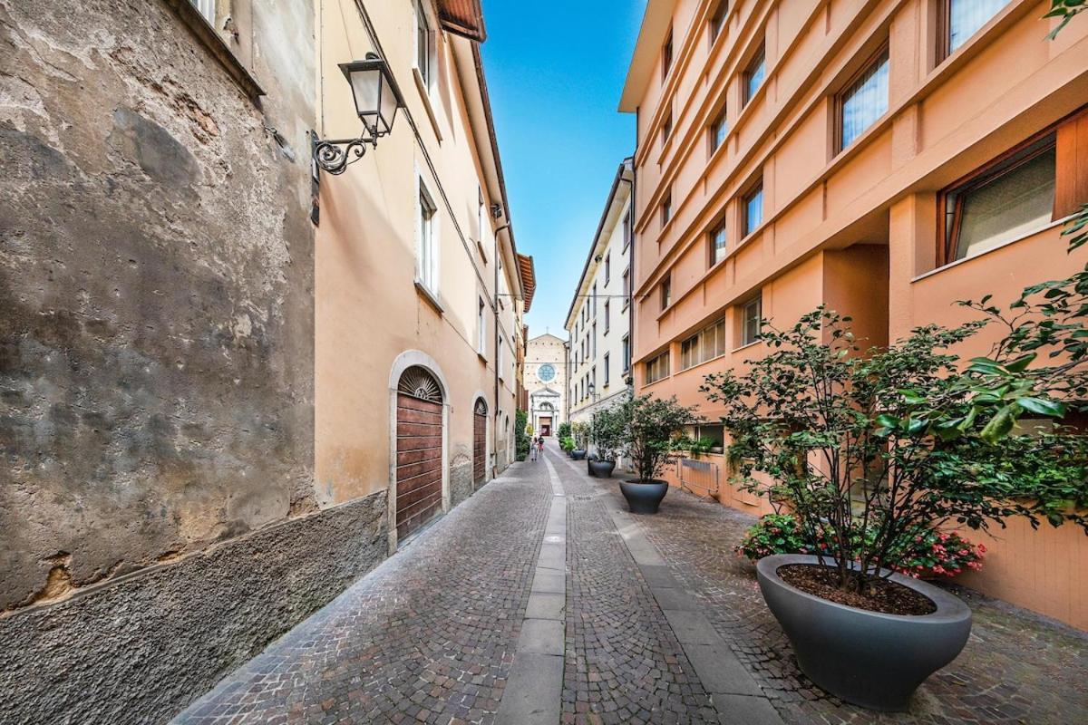 Il Lago Apartments By Wonderful Italy Salò Buitenkant foto